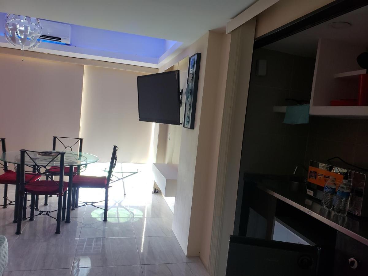 Hotel Torres Gemelas Vista Al Mar A Pie De Playa أكابولكو المظهر الخارجي الصورة
