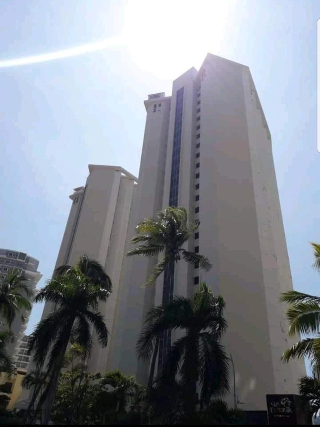 Hotel Torres Gemelas Vista Al Mar A Pie De Playa أكابولكو المظهر الخارجي الصورة
